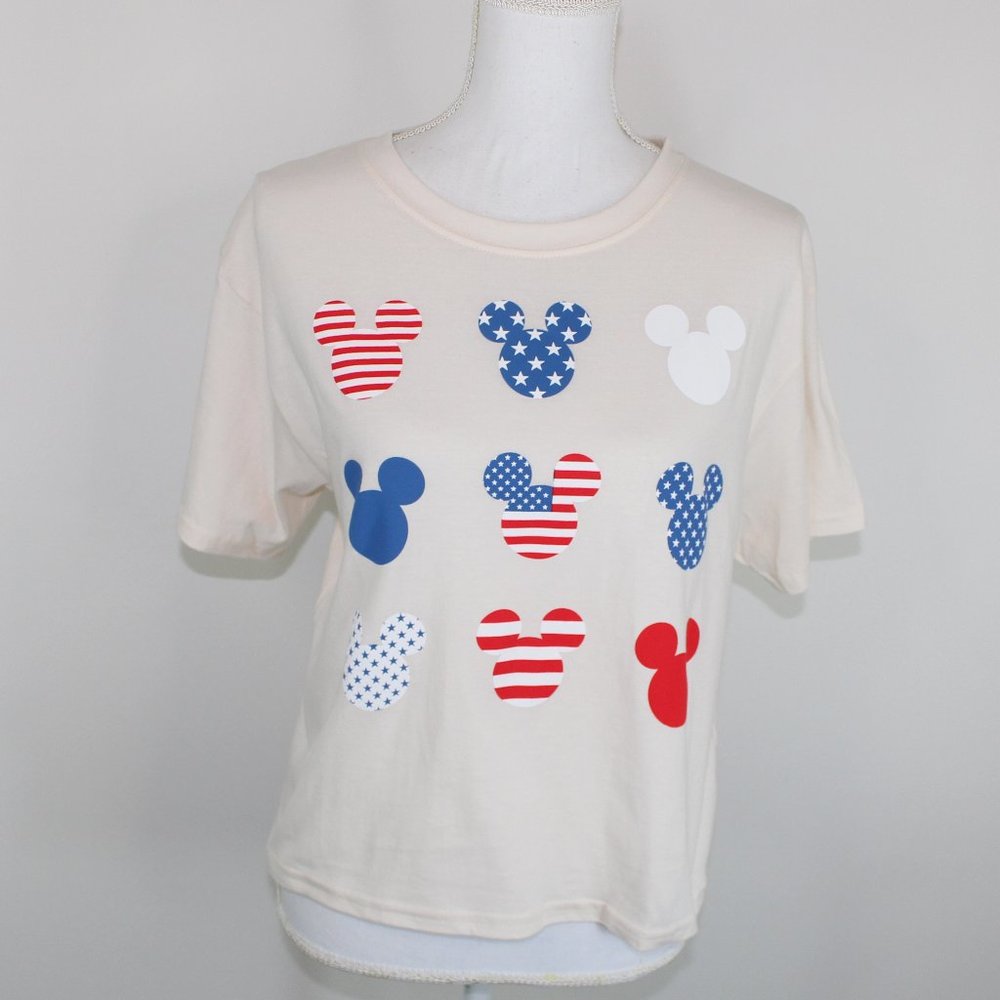 Disney Mickey Mouse USA Graphic T-shirt / NWOT